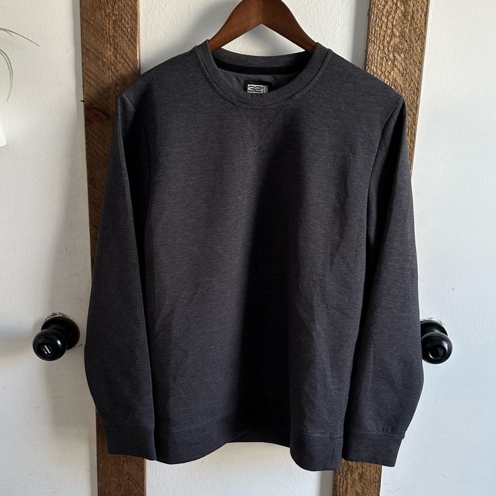 32 Degrees Men’s Dark Gray Crewneck Pullover Sweatshirt Weatherproof size small